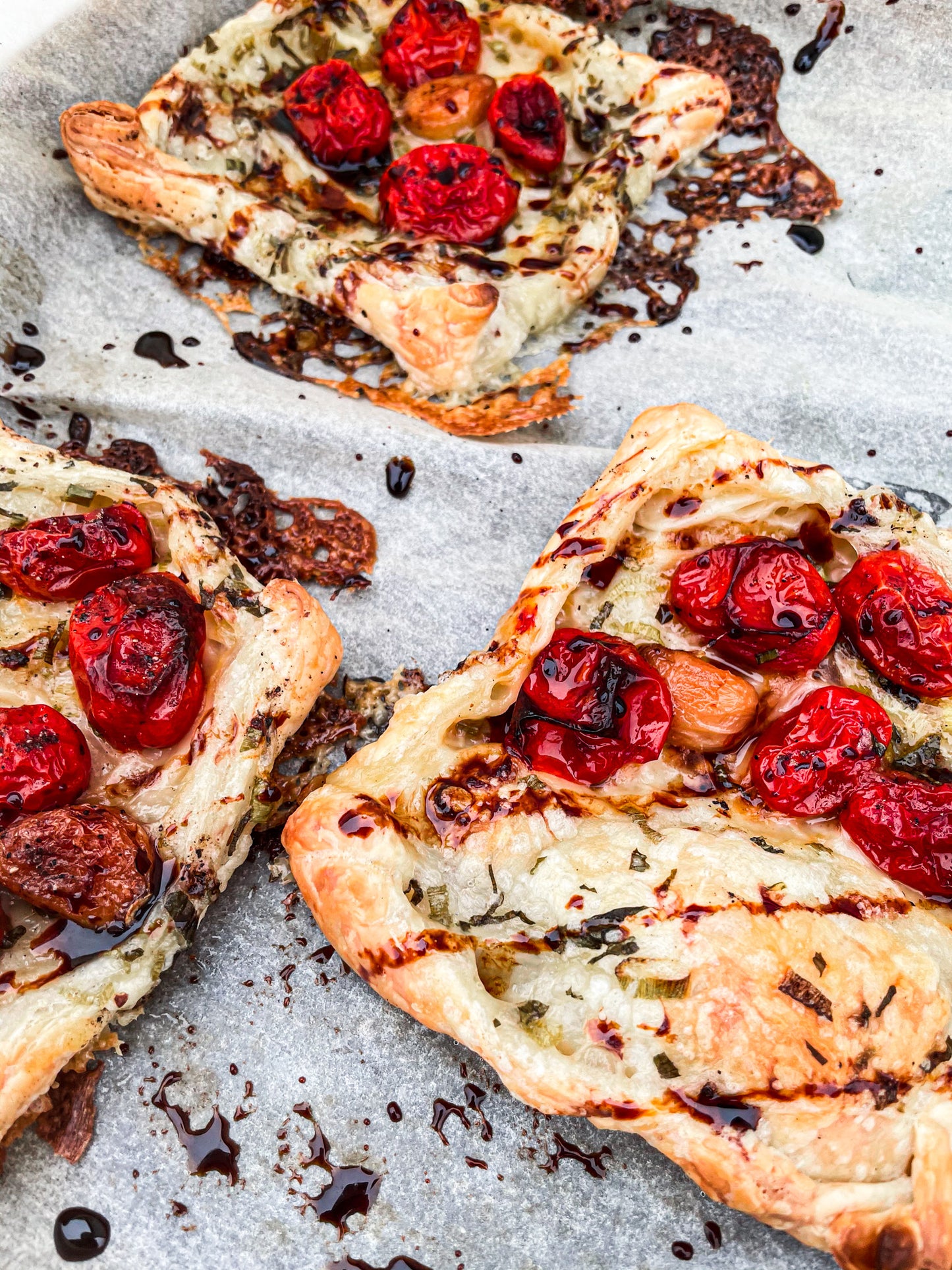 TOMATO & HERBED CREAM CHEESE TART